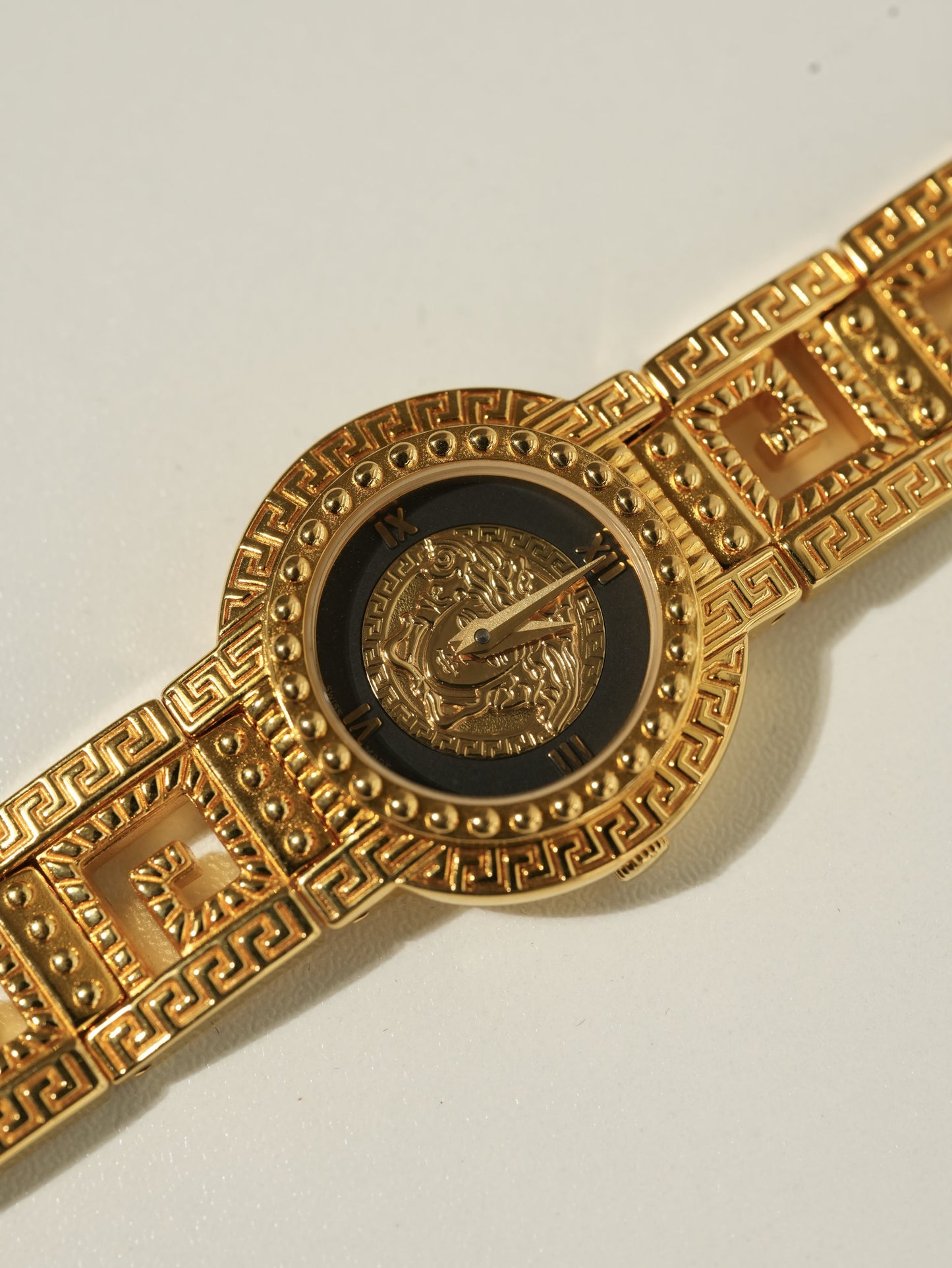 VERSACE