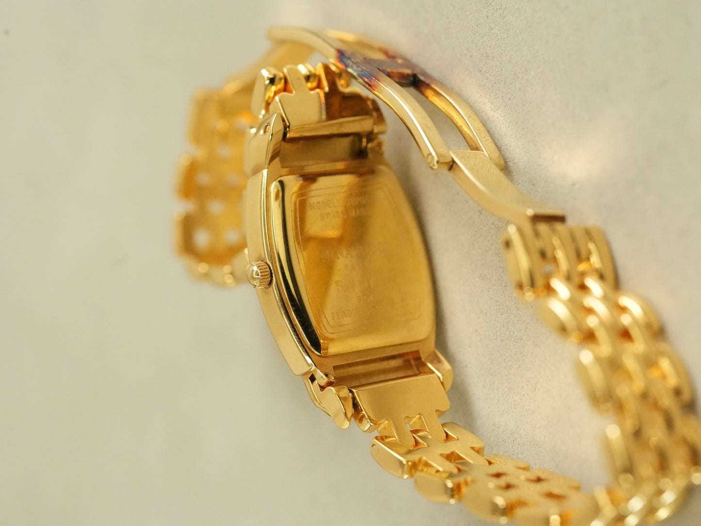 NINA RICCI Vintage Mother of Pearl Dial Tonneau Watch Gold Bracelet Model
