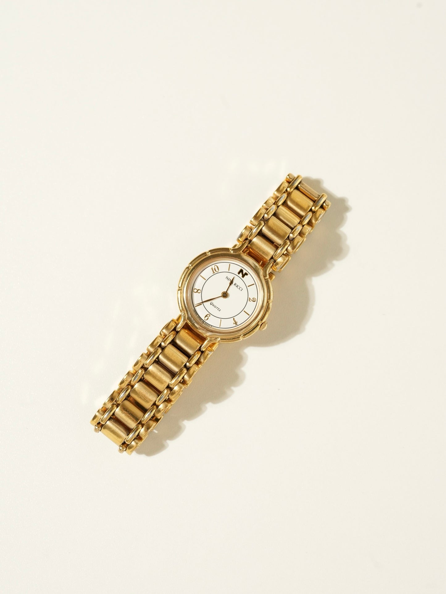 Nina Ricci Classic Round Dial Watch