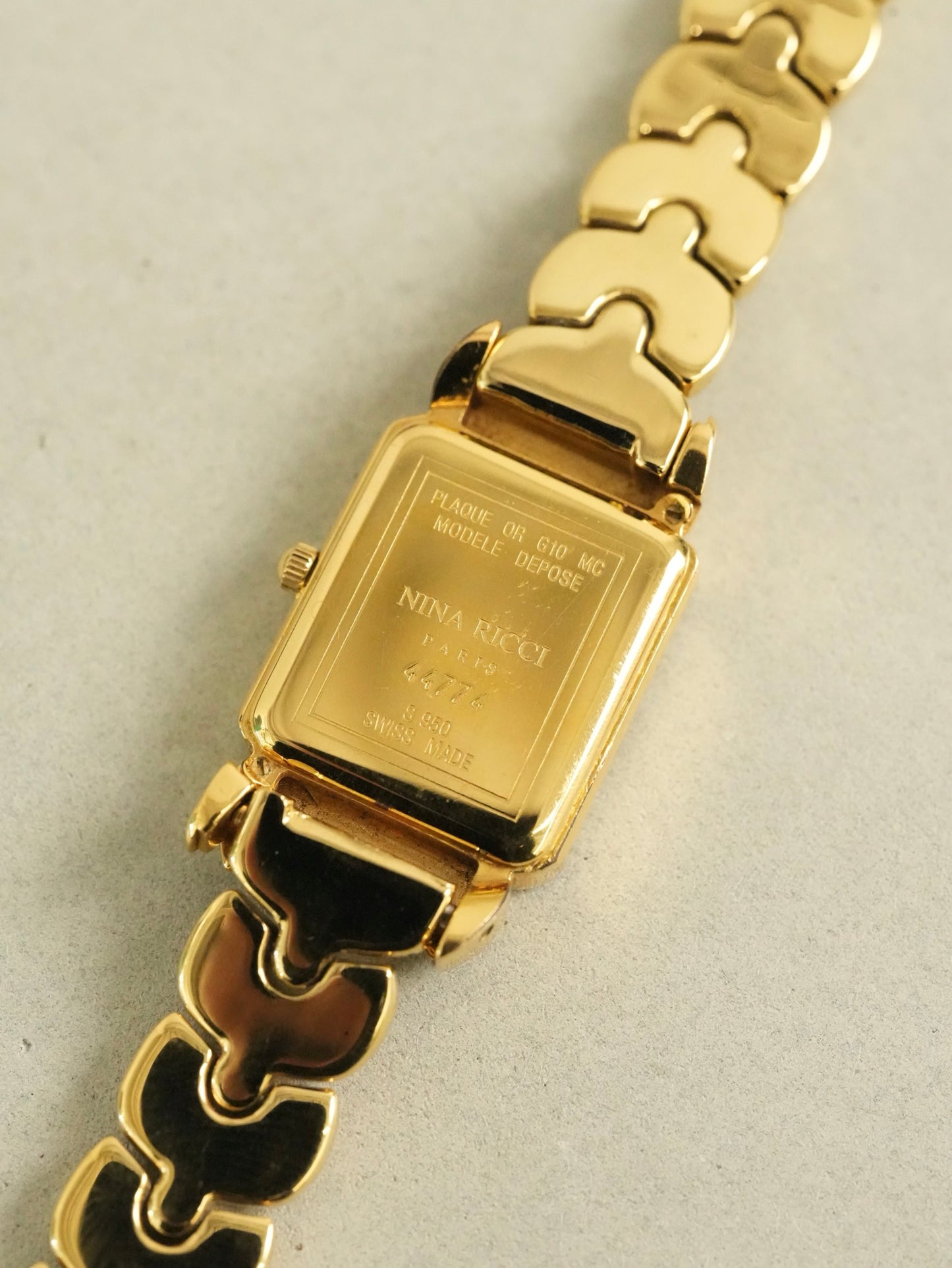 NINA RICCI Paris Vintage Square Watch Gold Bracelet Model with Box & Extra Straps