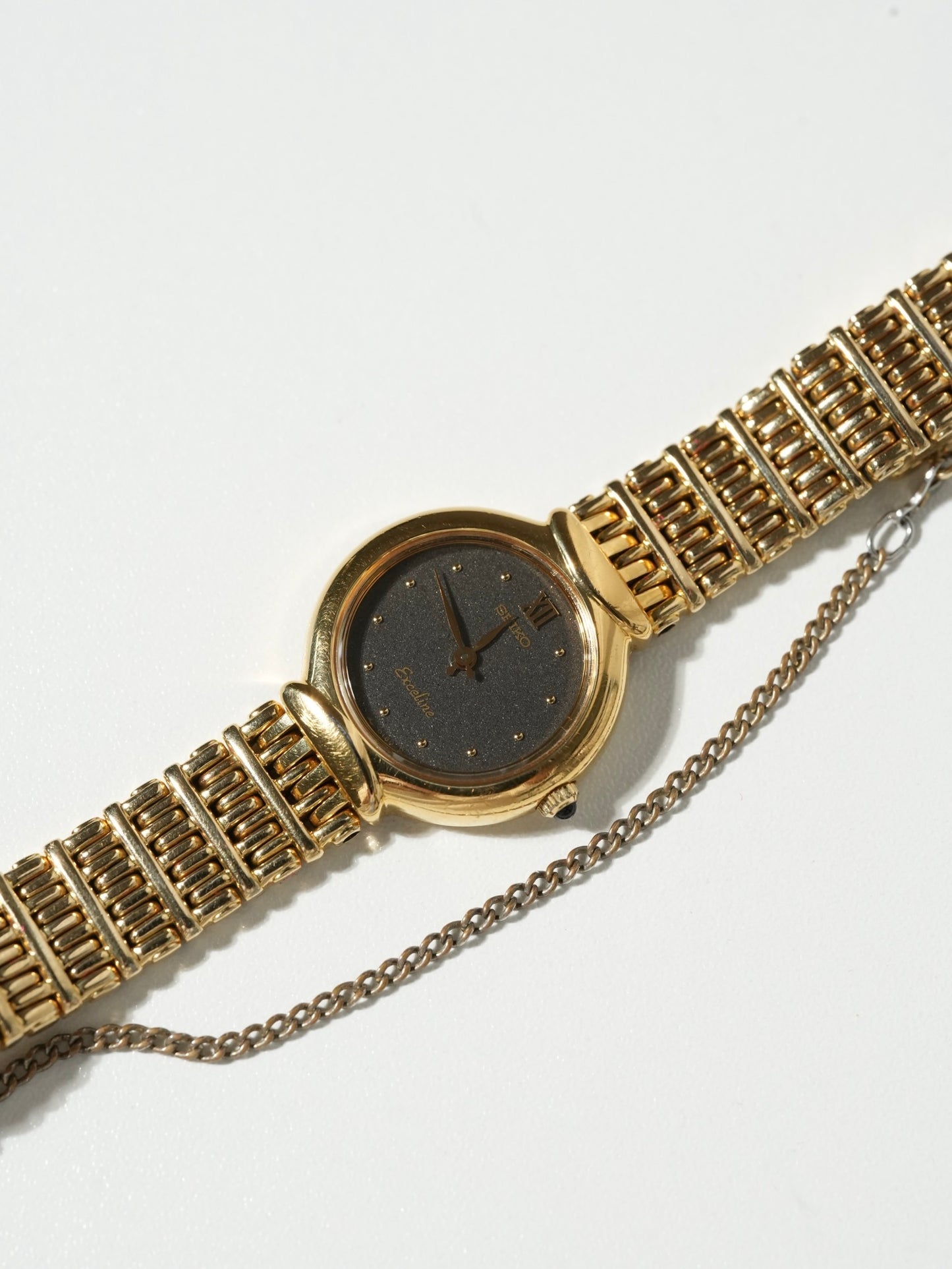 Vintage Seiko Gold Bracelet Watch – Aventurine-Style Dial
