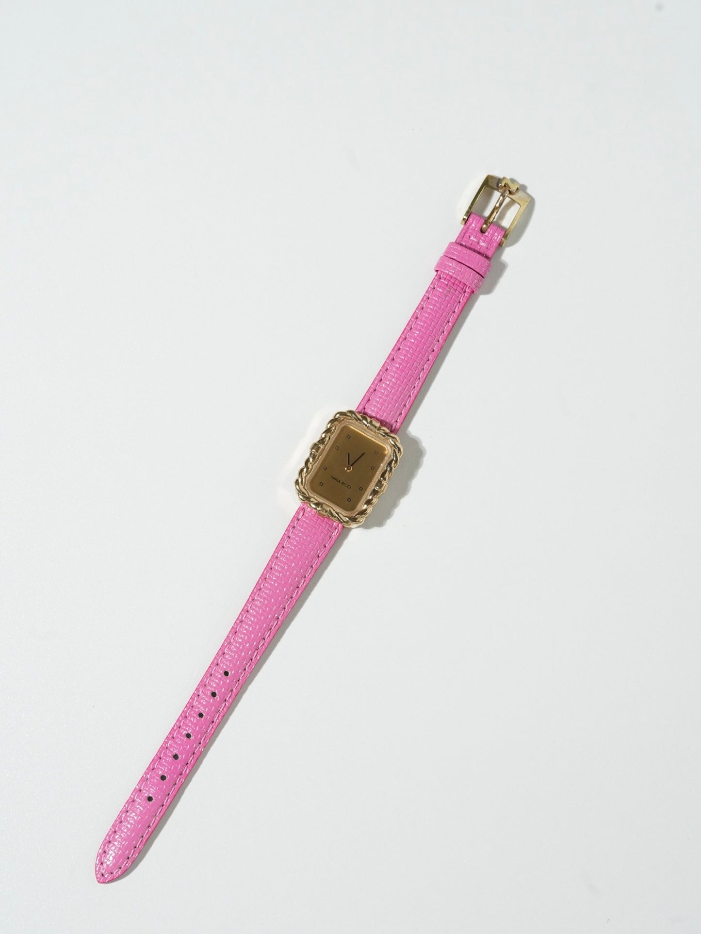 Nina Ricci Vintage Rope Bezel Gold Watch – Pink Strap